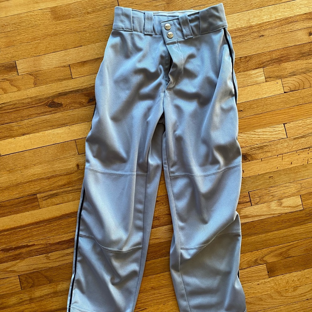 Wilson Boys Medium Baseball Pants Flawed